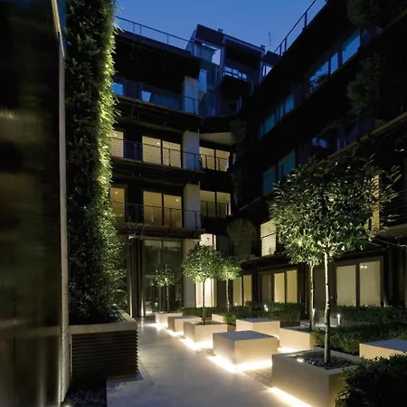 Domus Urbana 152 * Rome